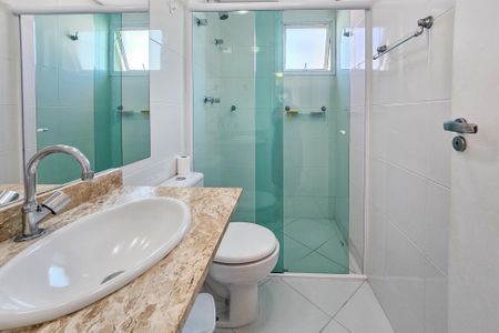 Apartamento para alugar com 110m², 3 quartos e 2 vagas Apartamento para alugar com 110m², 3 quartos e 2 vagasBanheiro