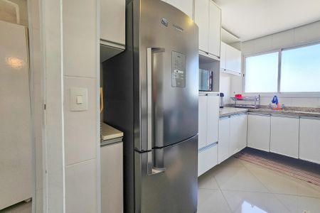Apartamento para alugar com 110m², 3 quartos e 2 vagas Apartamento para alugar com 110m², 3 quartos e 2 vagasCozinha