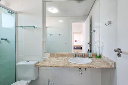 Apartamento para alugar com 110m², 3 quartos e 2 vagas Apartamento para alugar com 110m², 3 quartos e 2 vagasBanheiro da suíte 2