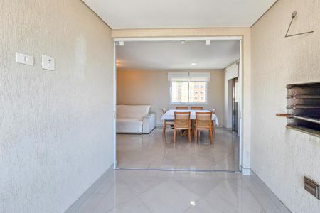 Apartamento para alugar com 110m², 3 quartos e 2 vagas Apartamento para alugar com 110m², 3 quartos e 2 vagasvaranda