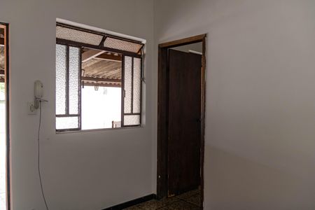 Casa à venda com 240m², 4 quartos e 1 vaga Casa à venda com 240m², 4 quartos e 1 vagaCasa 2 - Sala