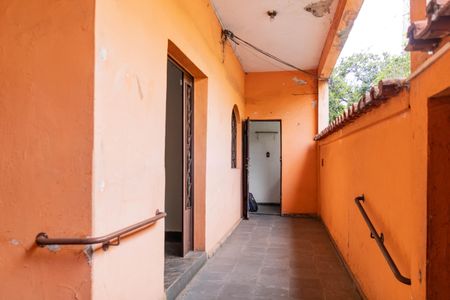 Casa à venda com 240m², 4 quartos e 1 vaga Casa à venda com 240m², 4 quartos e 1 vagaÁrea externa