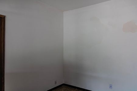 Casa à venda com 240m², 4 quartos e 1 vaga Casa à venda com 240m², 4 quartos e 1 vagaCasa 2 - Sala