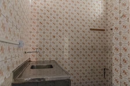 Casa à venda com 240m², 4 quartos e 1 vaga Casa à venda com 240m², 4 quartos e 1 vagaCasa 1 - Cozinha