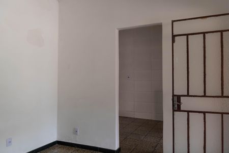 Casa à venda com 240m², 4 quartos e 1 vaga Casa à venda com 240m², 4 quartos e 1 vagaCasa 2 - Sala