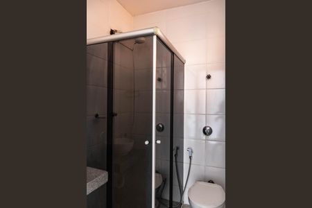 Casa à venda com 240m², 4 quartos e 1 vaga Casa à venda com 240m², 4 quartos e 1 vagaCasa 2 - Banheiro