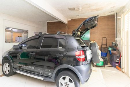 Casa à venda com 52m², 2 quartos e 1 vaga Casa à venda com 52m², 2 quartos e 1 vagaGaragem