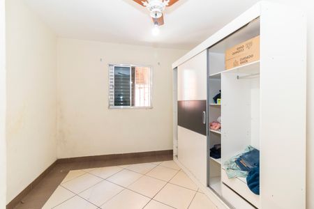 Casa à venda com 52m², 2 quartos e 1 vaga Casa à venda com 52m², 2 quartos e 1 vagaQuarto 1