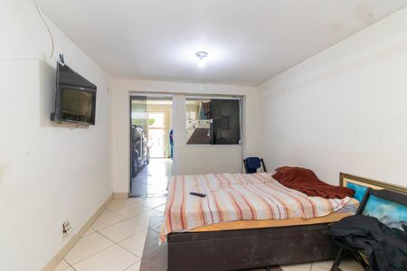 Casa à venda com 52m², 2 quartos e 1 vaga Casa à venda com 52m², 2 quartos e 1 vagaSala