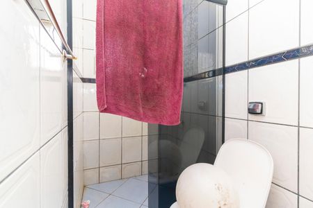 Casa à venda com 52m², 2 quartos e 1 vaga Casa à venda com 52m², 2 quartos e 1 vagaBanheiro 1