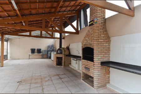 Apartamento à venda com 76m², 3 quartos e 1 vaga Apartamento à venda com 76m², 3 quartos e 1 vagaÁrea comum - Churrasqueira