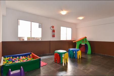 Apartamento à venda com 76m², 3 quartos e 1 vaga Apartamento à venda com 76m², 3 quartos e 1 vagaBrinquedoteca