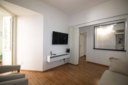 Apartamento à venda com 54m², 1 quarto e sem vaga Apartamento à venda com 54m², 1 quarto e sem vagaSala