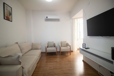 Apartamento à venda com 54m², 1 quarto e sem vaga Apartamento à venda com 54m², 1 quarto e sem vagaSala