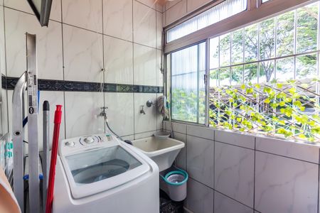 Apartamento à venda com 58m², 2 quartos e 1 vaga Apartamento à venda com 58m², 2 quartos e 1 vagaÁrea de Serviço