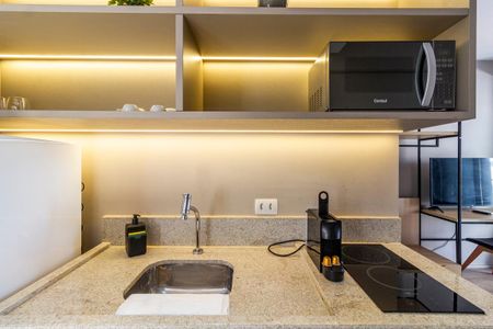 Studio para alugar com 31m², 1 quarto e sem vaga Studio para alugar com 31m², 1 quarto e sem vagaCozinha