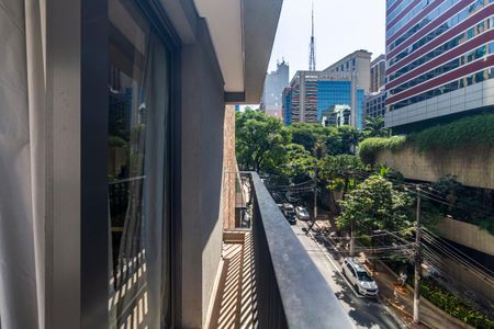 Studio para alugar com 31m², 1 quarto e sem vaga Studio para alugar com 31m², 1 quarto e sem vagaVaranda Studio