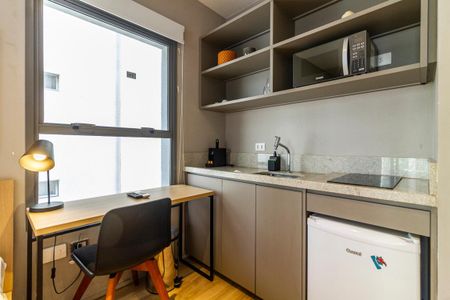 Studio para alugar com 25m², 1 quarto e sem vaga Studio para alugar com 25m², 1 quarto e sem vagaStudio