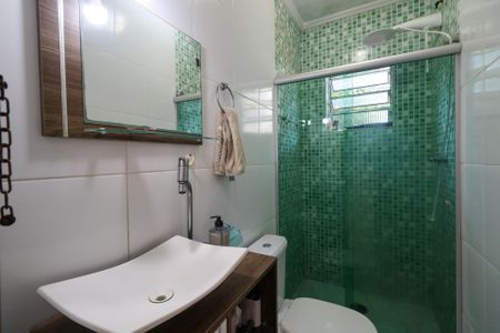 Casa à venda com 63m², 1 quarto e 1 vaga Casa à venda com 63m², 1 quarto e 1 vagaBanheiro