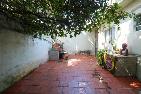 Casa à venda com 63m², 1 quarto e 1 vaga Casa à venda com 63m², 1 quarto e 1 vagaQuintal