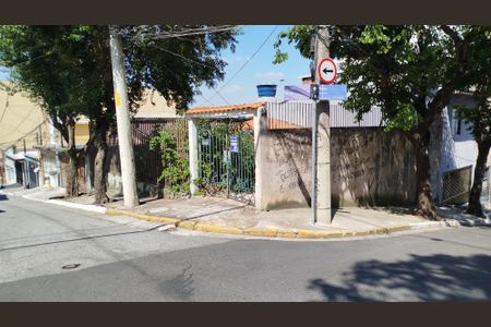 Casa à venda com 63m², 1 quarto e 1 vaga Casa à venda com 63m², 1 quarto e 1 vagaFachada