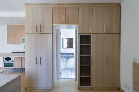 Apartamento à venda com 33m², 1 quarto e 1 vaga Apartamento à venda com 33m², 1 quarto e 1 vagaSuite