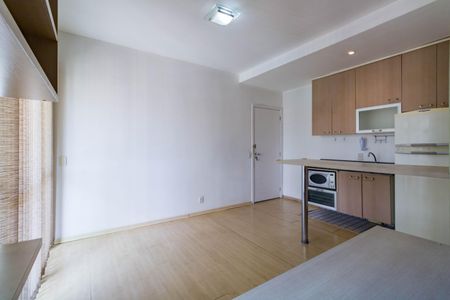 Apartamento à venda com 33m², 1 quarto e 1 vaga Apartamento à venda com 33m², 1 quarto e 1 vagaSala