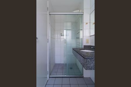 Apartamento à venda com 33m², 1 quarto e 1 vaga Apartamento à venda com 33m², 1 quarto e 1 vagaBanheiro da Suíte