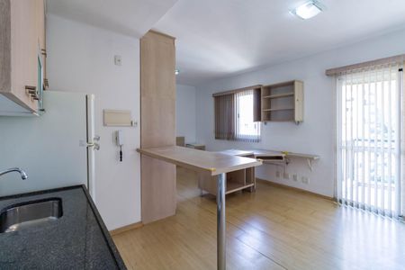 Apartamento à venda com 33m², 1 quarto e 1 vaga Apartamento à venda com 33m², 1 quarto e 1 vagaCozinha