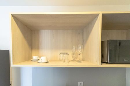 Studio para alugar com 32m², 1 quarto e sem vaga Studio para alugar com 32m², 1 quarto e sem vagaCozinha