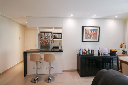 Apartamento à venda com 79m², 3 quartos e 2 vagas Apartamento à venda com 79m², 3 quartos e 2 vagasSala