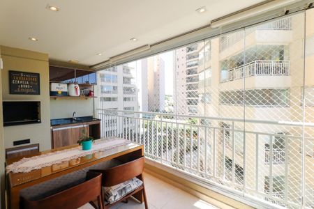 Apartamento à venda com 79m², 3 quartos e 2 vagas Apartamento à venda com 79m², 3 quartos e 2 vagasVaranda Gourmet