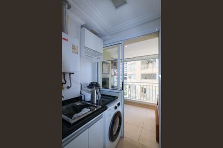 Apartamento à venda com 79m², 3 quartos e 2 vagas Apartamento à venda com 79m², 3 quartos e 2 vagasÁrea de Serviço