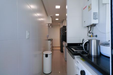 Apartamento à venda com 79m², 3 quartos e 2 vagas Apartamento à venda com 79m², 3 quartos e 2 vagasÁrea de Serviço