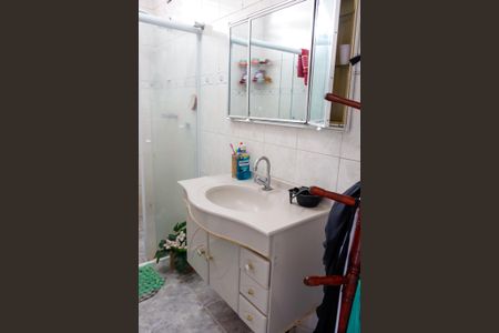 Casa à venda com 273m², 4 quartos e 2 vagas Casa à venda com 273m², 4 quartos e 2 vagasBanheiro