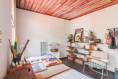 Casa à venda com 126m², 2 quartos e 2 vagas Casa à venda com 126m², 2 quartos e 2 vagasEdicula