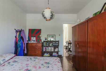 Casa à venda com 126m², 2 quartos e 2 vagas Casa à venda com 126m², 2 quartos e 2 vagasQuarto 2