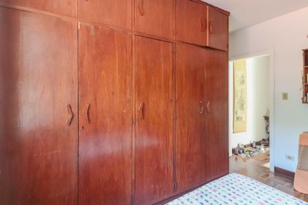 Casa à venda com 126m², 2 quartos e 2 vagas Casa à venda com 126m², 2 quartos e 2 vagasQuarto 1