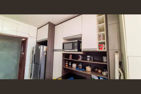 Apartamento à venda com 68m², 2 quartos e 2 vagas Apartamento à venda com 68m², 2 quartos e 2 vagasCozinha