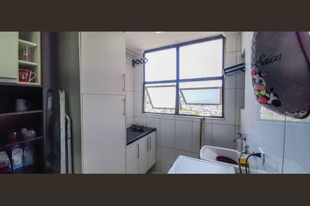 Apartamento à venda com 68m², 2 quartos e 2 vagas Apartamento à venda com 68m², 2 quartos e 2 vagasLavanderia