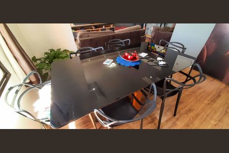 Apartamento à venda com 68m², 2 quartos e 2 vagas Apartamento à venda com 68m², 2 quartos e 2 vagasSala de Jantar