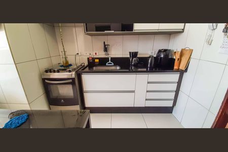 Apartamento à venda com 68m², 2 quartos e 2 vagas Apartamento à venda com 68m², 2 quartos e 2 vagasCozinha