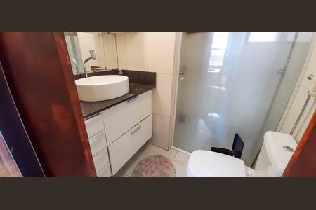 Apartamento à venda com 68m², 2 quartos e 2 vagas Apartamento à venda com 68m², 2 quartos e 2 vagasBanheiro Social