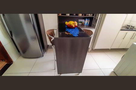 Apartamento à venda com 68m², 2 quartos e 2 vagas Apartamento à venda com 68m², 2 quartos e 2 vagasCozinha