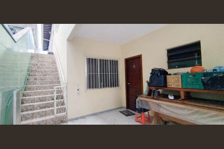 Casa à venda com 170m², 3 quartos e 2 vagas Casa à venda com 170m², 3 quartos e 2 vagasQuintal