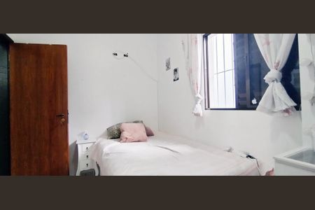 Casa à venda com 170m², 3 quartos e 2 vagas Casa à venda com 170m², 3 quartos e 2 vagasQuarto 3