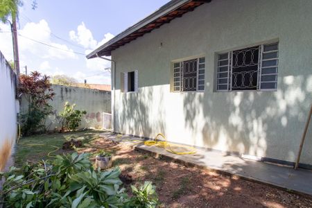 Casa à venda com 180m², 3 quartos e 2 vagas Casa à venda com 180m², 3 quartos e 2 vagasÁrea comum