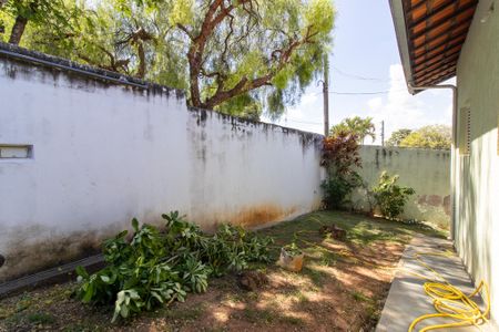 Casa à venda com 180m², 3 quartos e 2 vagas Casa à venda com 180m², 3 quartos e 2 vagasÁrea comum