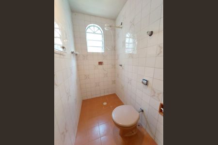 Casa para alugar com 350m², 4 quartos e 3 vagas Casa para alugar com 350m², 4 quartos e 3 vagasÁrea de Serviço