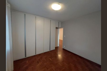 Casa para alugar com 350m², 4 quartos e 3 vagas Casa para alugar com 350m², 4 quartos e 3 vagasquarto 1